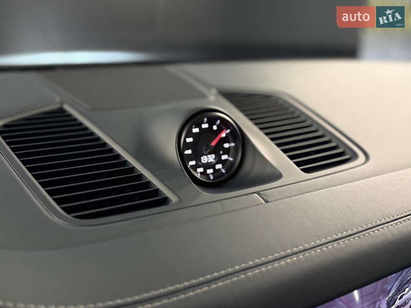 Позашляховик / Кросовер Porsche Cayenne Coupe 2021 в Одесі