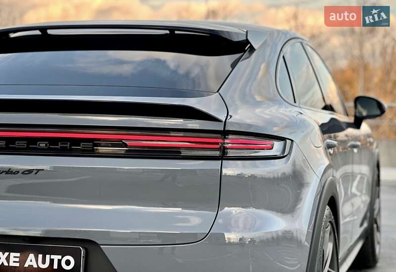 Внедорожник / Кроссовер Porsche Cayenne Coupe 2023 в Киеве фото 8 Внедорожник / Кроссовер Porsche Cayenne Coupe 2023 в Киеве