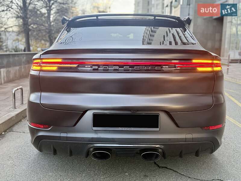 Позашляховик / Кросовер Porsche Cayenne Coupe 2024 в Києві фото 27 Позашляховик / Кросовер Porsche Cayenne Coupe 2024 в Києві