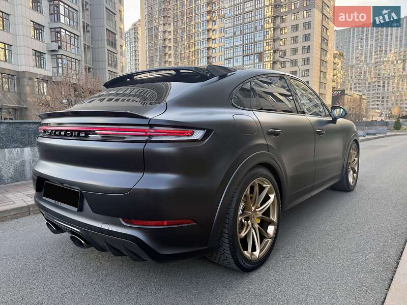Позашляховик / Кросовер Porsche Cayenne Coupe 2024 в Києві фото 28 Позашляховик / Кросовер Porsche Cayenne Coupe 2024 в Києві