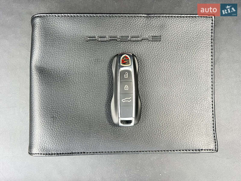 Внедорожник / Кроссовер Porsche Cayenne Coupe 2023 в Киеве фото 48 Внедорожник / Кроссовер Porsche Cayenne Coupe 2023 в Киеве