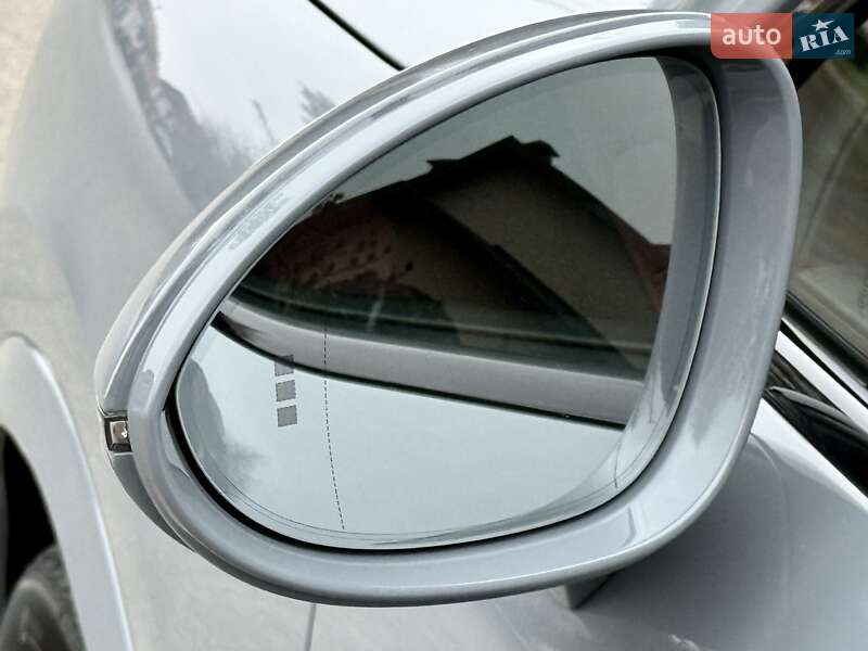 Внедорожник / Кроссовер Porsche Cayenne Coupe 2024 в Киеве фото 40 Внедорожник / Кроссовер Porsche Cayenne Coupe 2024 в Киеве