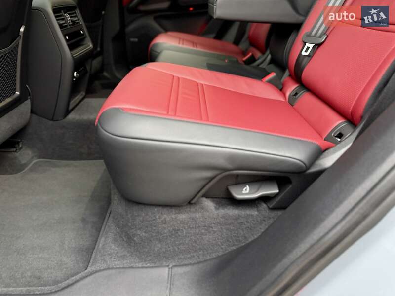 Внедорожник / Кроссовер Porsche Cayenne Coupe 2024 в Киеве фото 59 Внедорожник / Кроссовер Porsche Cayenne Coupe 2024 в Киеве