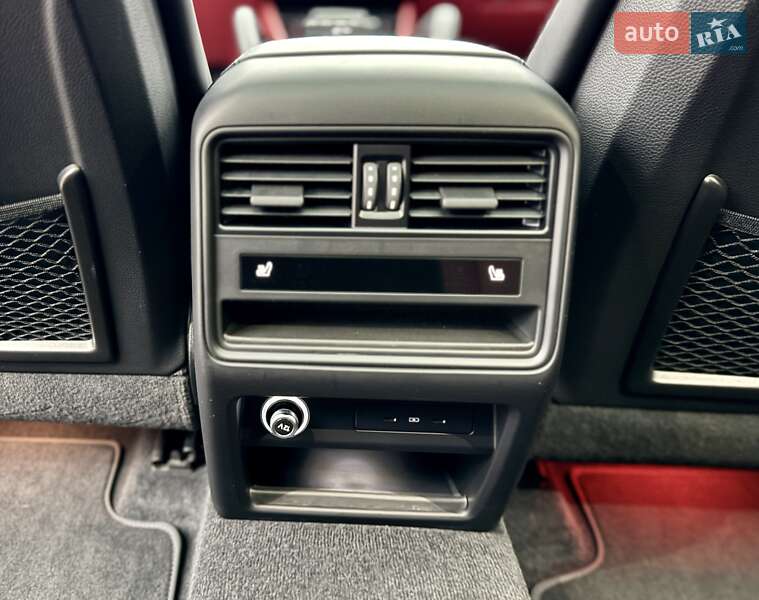 Внедорожник / Кроссовер Porsche Cayenne Coupe 2024 в Киеве фото 64 Внедорожник / Кроссовер Porsche Cayenne Coupe 2024 в Киеве