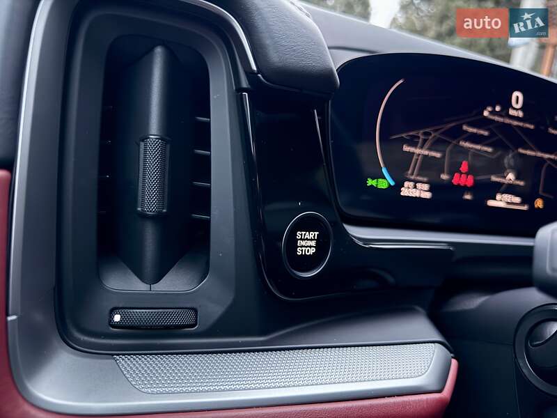 Внедорожник / Кроссовер Porsche Cayenne Coupe 2024 в Киеве фото 120 Внедорожник / Кроссовер Porsche Cayenne Coupe 2024 в Киеве