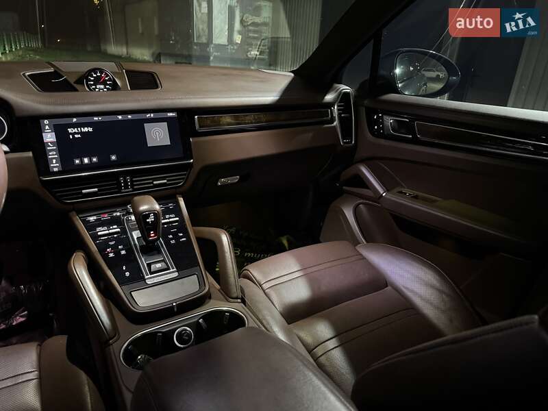 Внедорожник / Кроссовер Porsche Cayenne Coupe 2020 в Тернополе