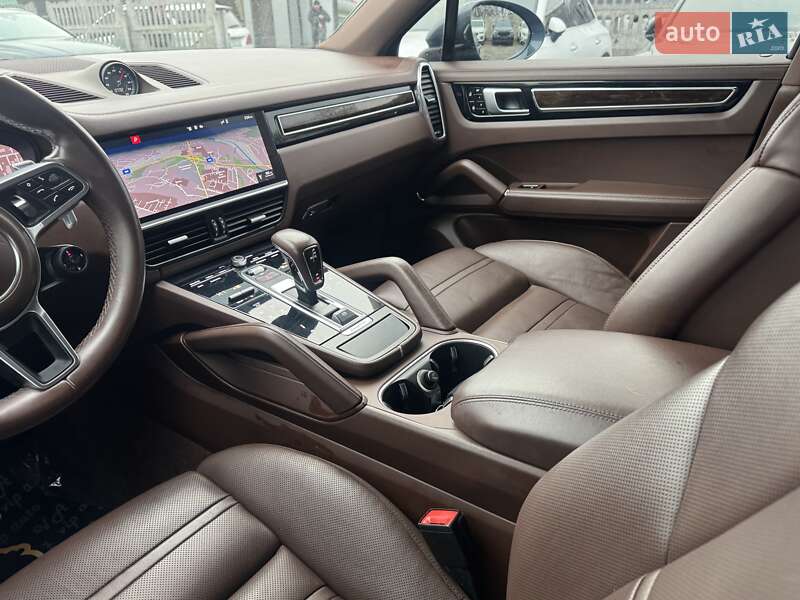 Внедорожник / Кроссовер Porsche Cayenne Coupe 2020 в Тернополе