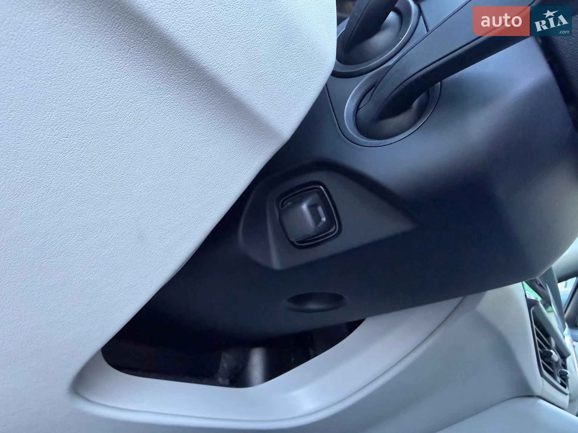 2019 Porsche Cayenne Coupe - мініатюра 48