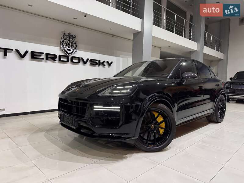 Porsche Cayenne Coupe 2023