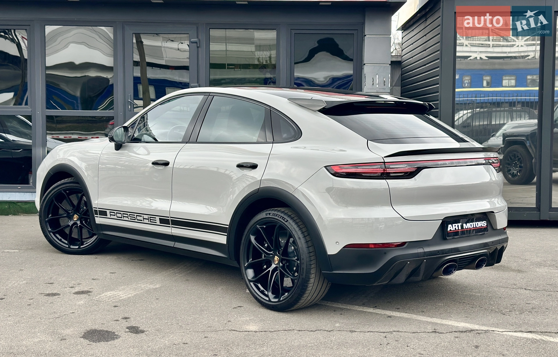 2021 Porsche Cayenne Coupe - мініатюра 8