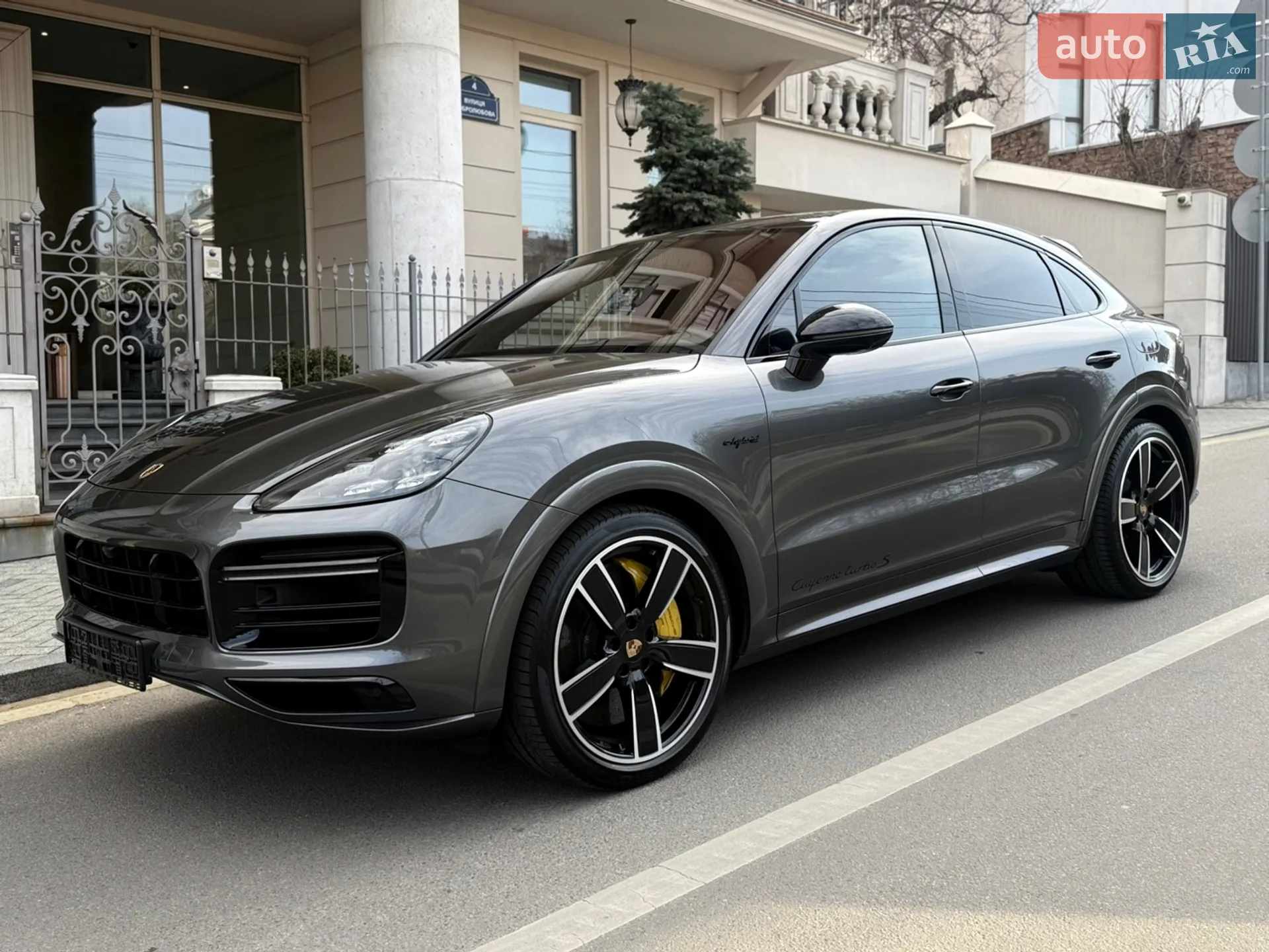 2019 Porsche Cayenne Coupe - мініатюра 6