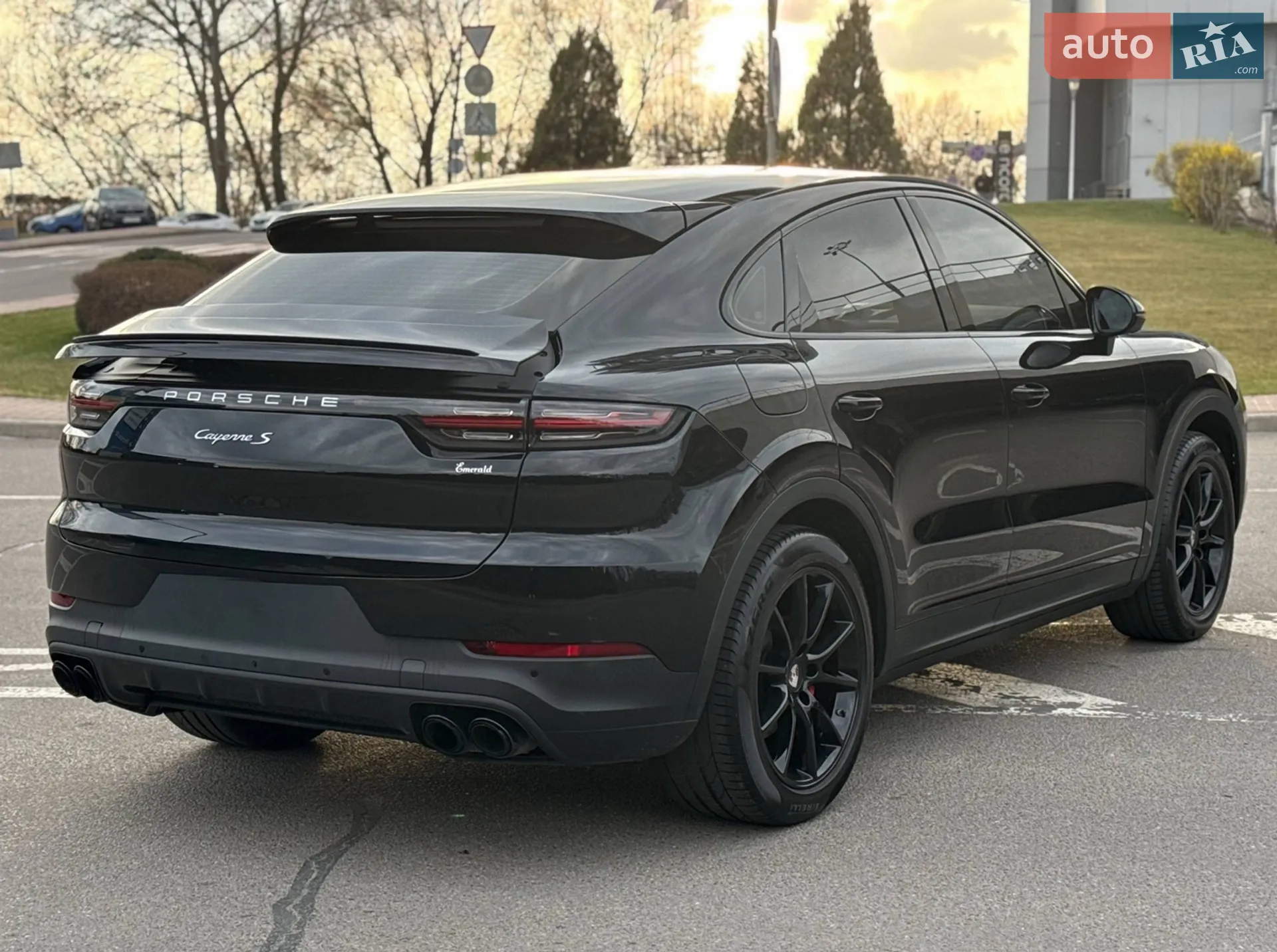 2021 Porsche Cayenne Coupe - мініатюра 10