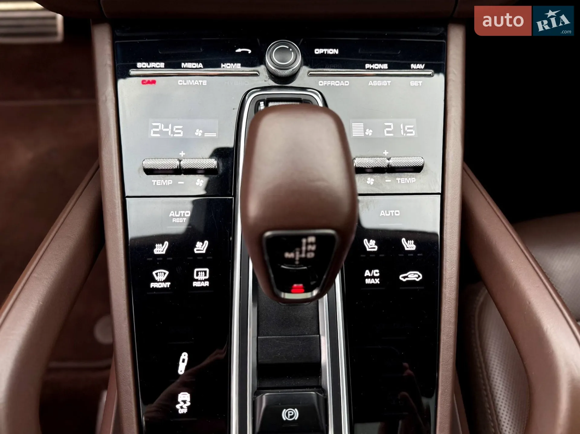 2021 Porsche Cayenne Coupe - мініатюра 27