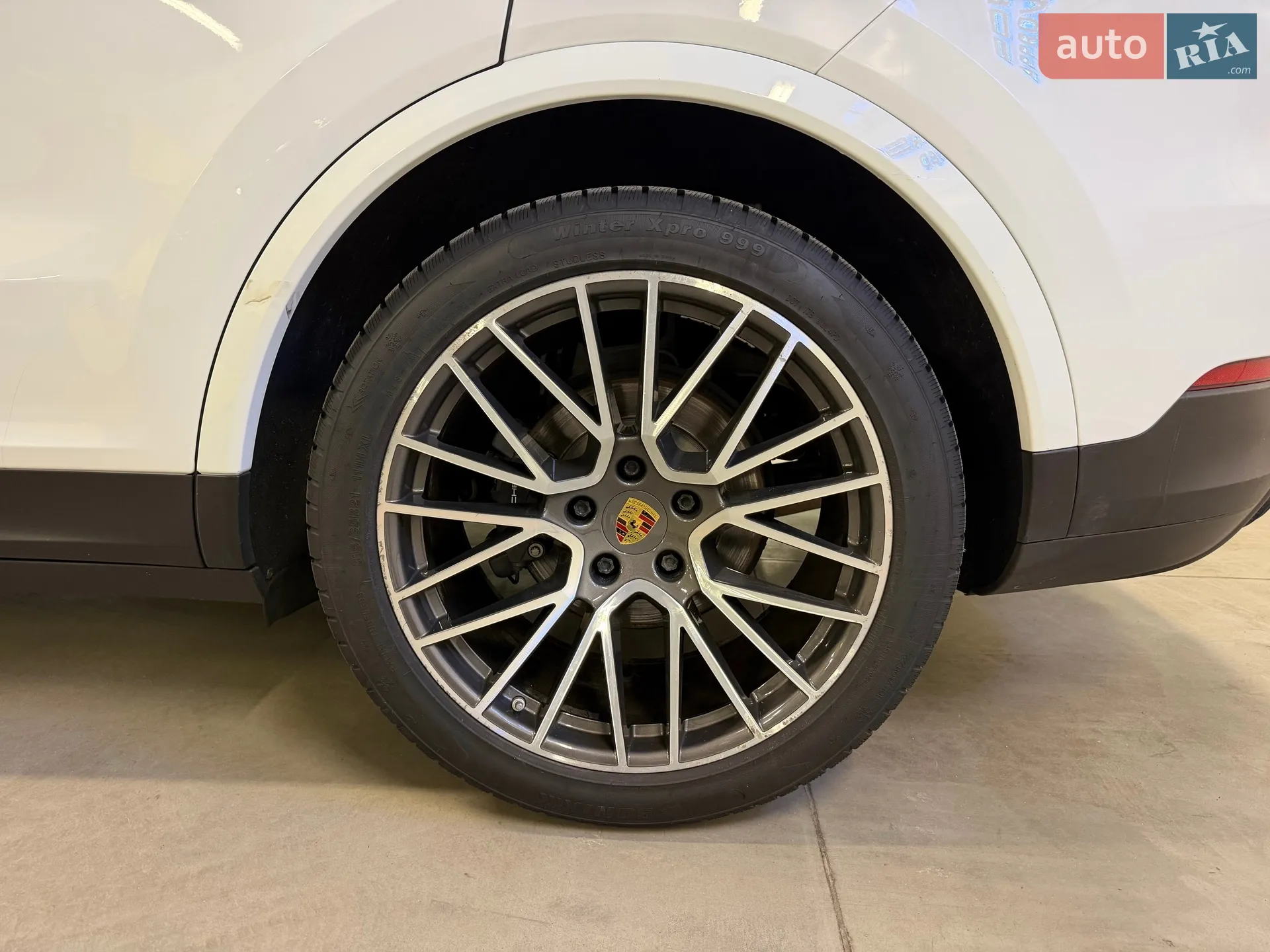 2020 Porsche Cayenne Coupe - мініатюра 17