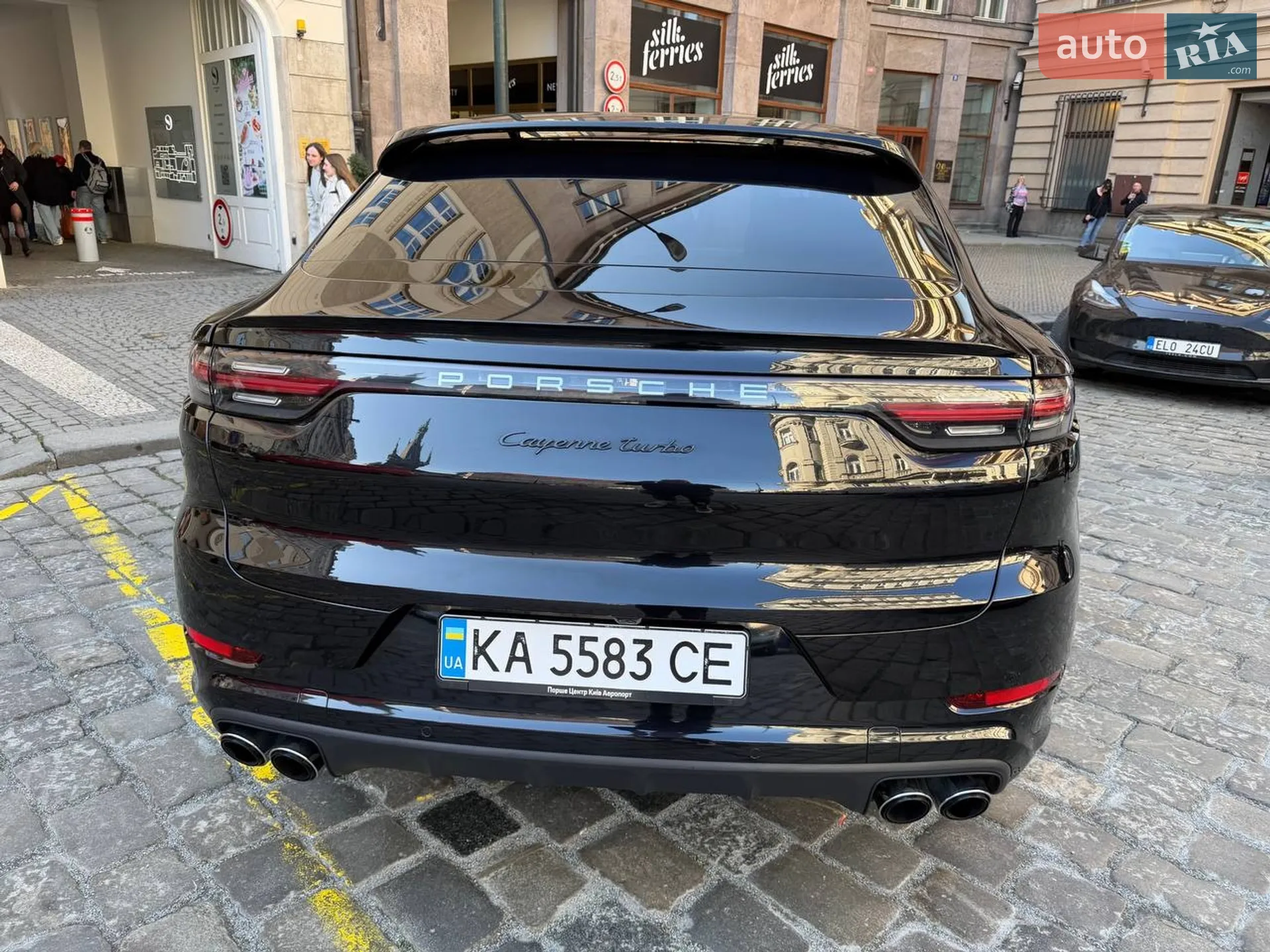 2020 Porsche Cayenne Coupe - мініатюра 5
