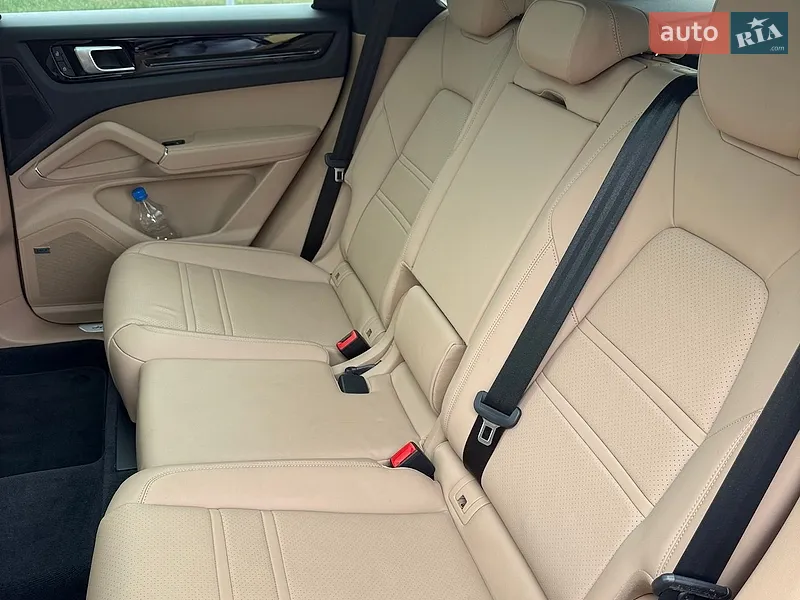 Porsche Cayenne Coupe 2023 VIN WP1ZZZ9YZPDA24359 фото оголошення 5 з 43