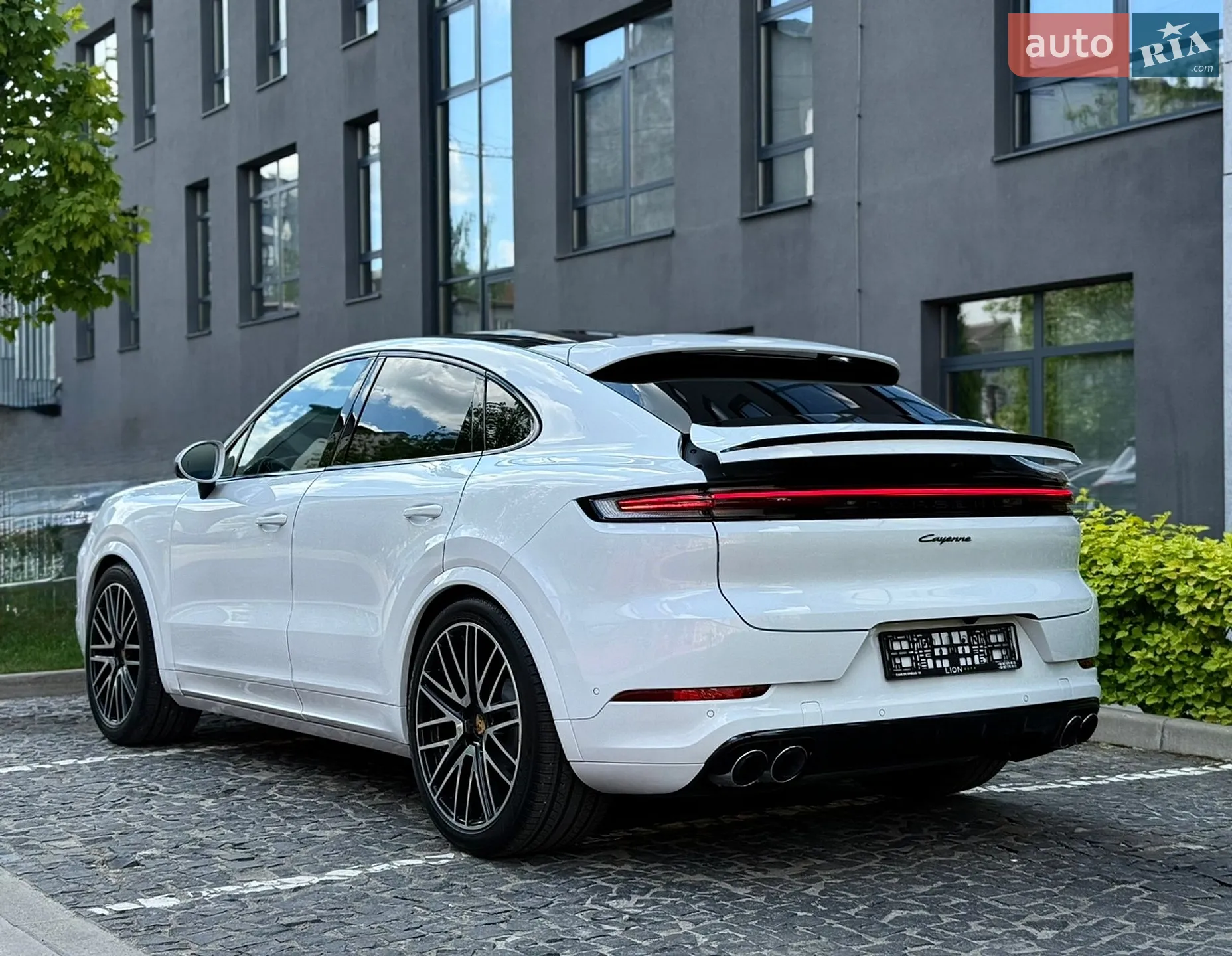 2024 Porsche Cayenne Coupe - мініатюра 22