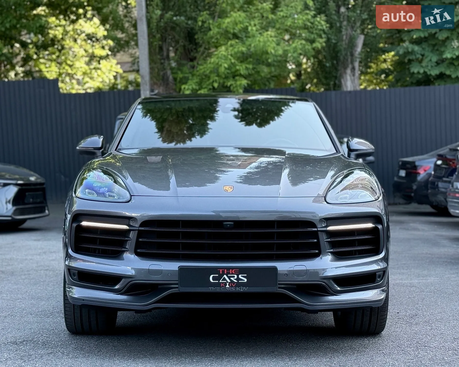 2019 Porsche Cayenne Coupe - мініатюра 2