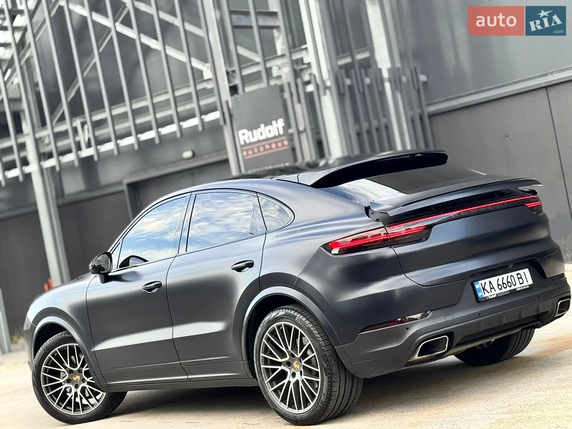 2019 Porsche Cayenne Coupe - мініатюра 15