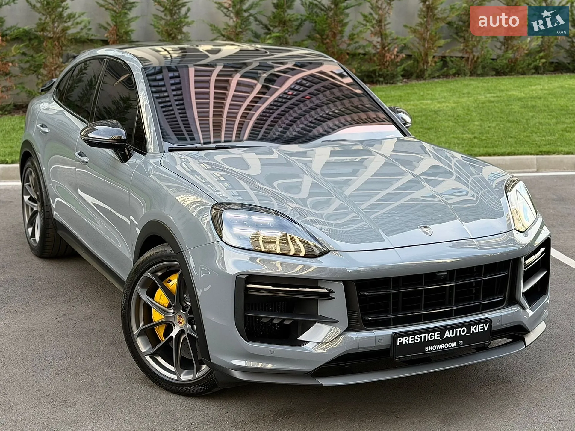 2023 Porsche Cayenne Coupe - мініатюра 2