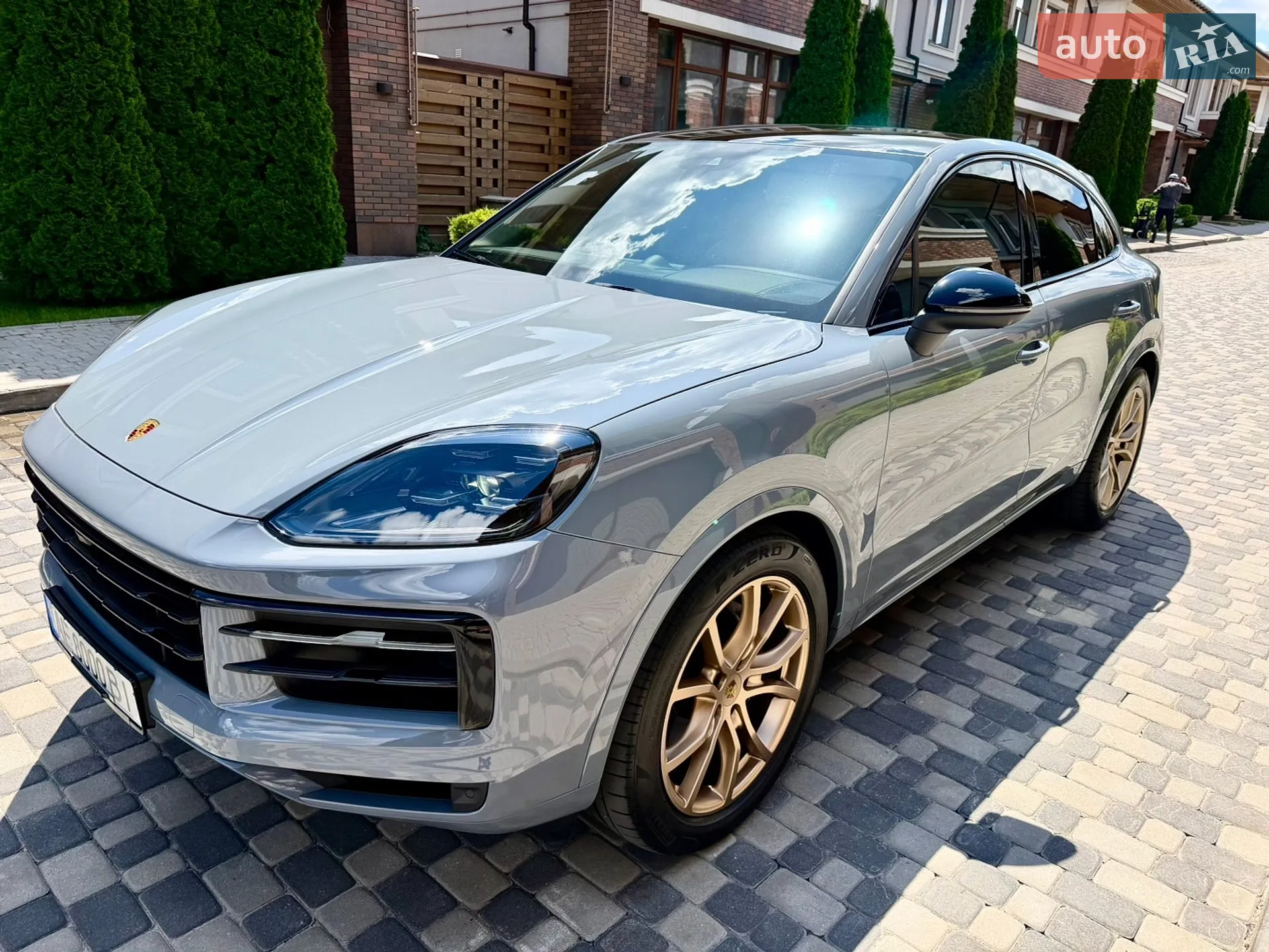 2023 Porsche Cayenne Coupe - мініатюра 2