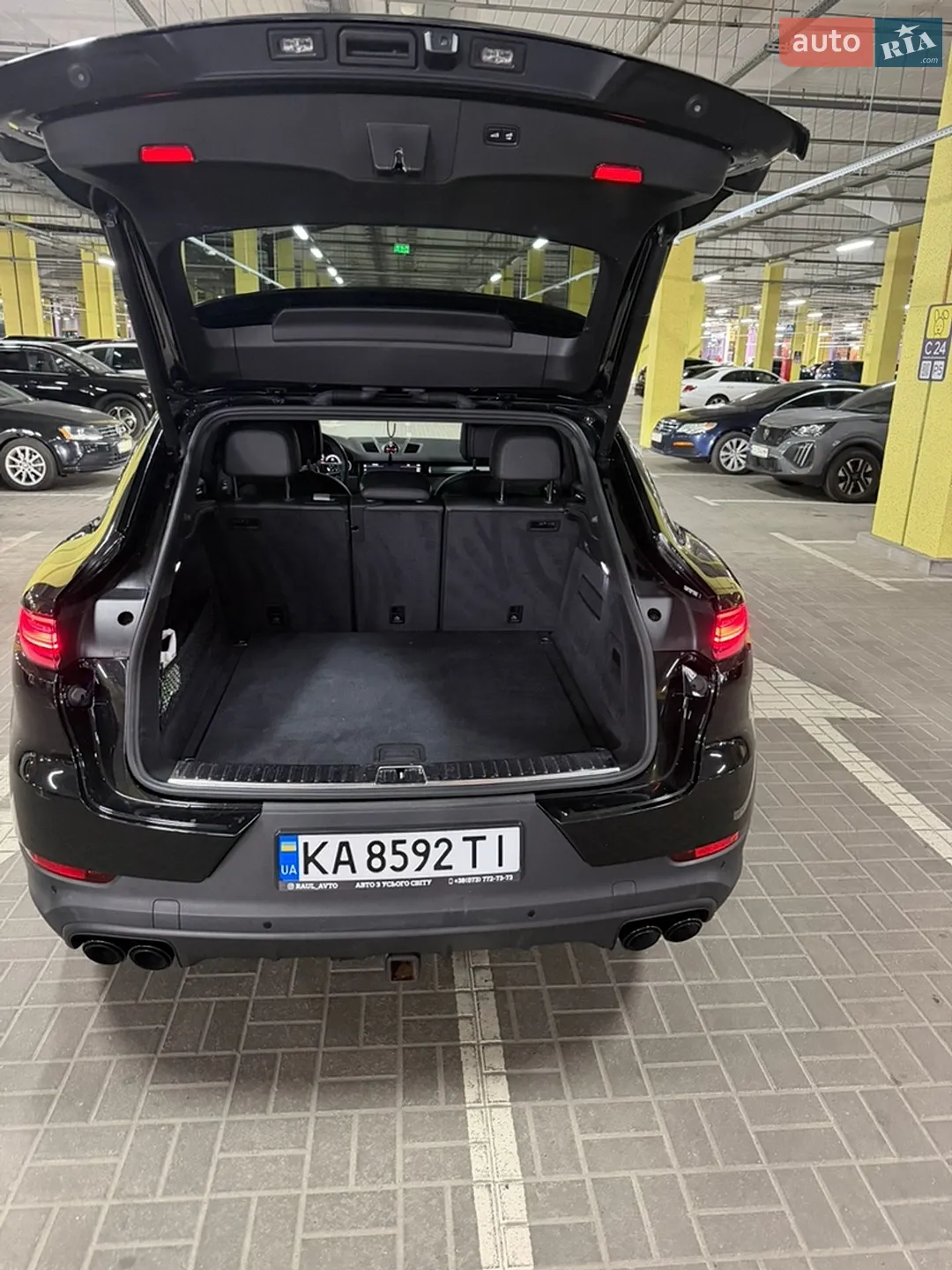 2022 Porsche Cayenne Coupe - мініатюра 20