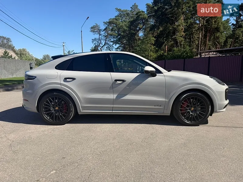 Porsche Cayenne Coupe