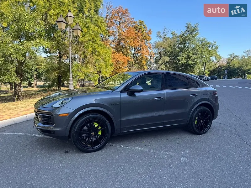 Porsche Cayenne Coupe 2020