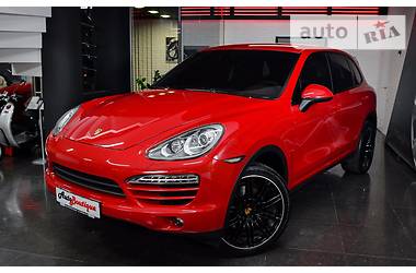 Внедорожник / Кроссовер Porsche Cayenne 2013 в Одессе