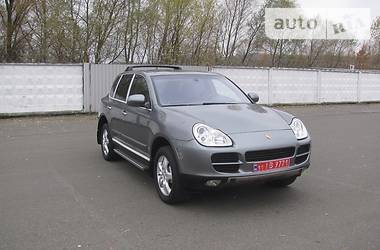 Внедорожник / Кроссовер Porsche Cayenne 2003 в 