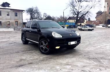 Внедорожник / Кроссовер Porsche Cayenne 2004 в Луцке