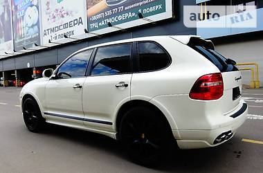 Внедорожник / Кроссовер Porsche Cayenne 2009 в Киеве