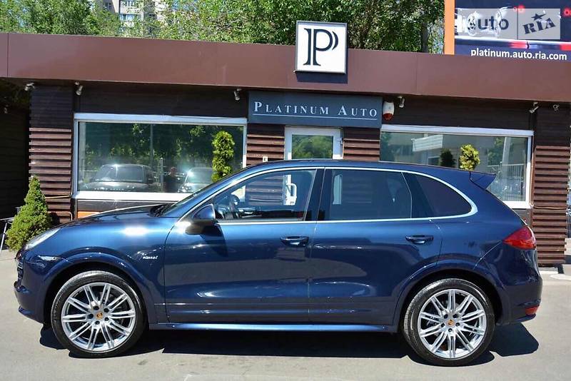Позашляховик / Кросовер Porsche Cayenne 2013 в Одесі