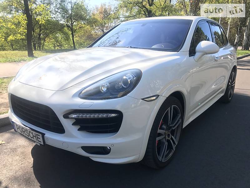  Porsche Cayenne 2013 в Києві