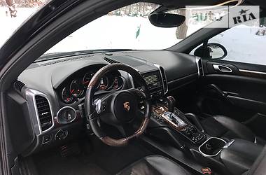 Внедорожник / Кроссовер Porsche Cayenne 2011 в Киеве