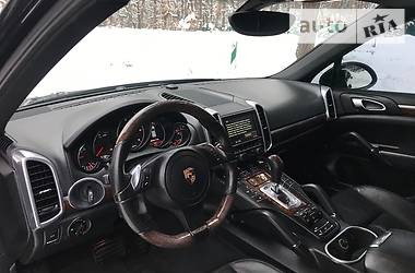 Внедорожник / Кроссовер Porsche Cayenne 2011 в Киеве