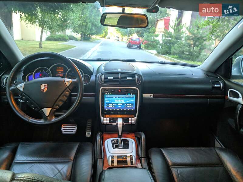 Позашляховик / Кросовер Porsche Cayenne 2005 в Харкові