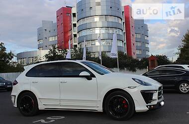 Внедорожник / Кроссовер Porsche Cayenne 2012 в Киеве