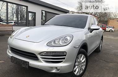 Позашляховик / Кросовер Porsche Cayenne 2013 в Тернополі