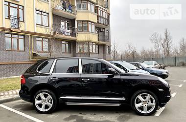 Внедорожник / Кроссовер Porsche Cayenne 2008 в 