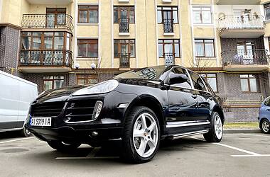 Внедорожник / Кроссовер Porsche Cayenne 2008 в 