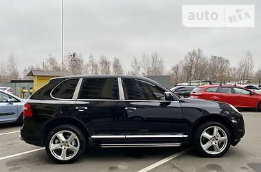 Внедорожник / Кроссовер Porsche Cayenne 2008 в 