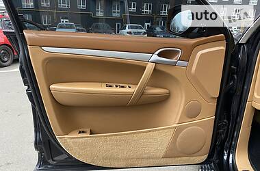 Внедорожник / Кроссовер Porsche Cayenne 2008 в 