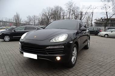 Внедорожник / Кроссовер Porsche Cayenne 2011 в 