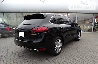 Внедорожник / Кроссовер Porsche Cayenne 2011 в 