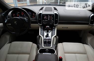 Внедорожник / Кроссовер Porsche Cayenne 2011 в 