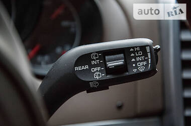 Внедорожник / Кроссовер Porsche Cayenne 2010 в 