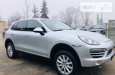 Внедорожник / Кроссовер Porsche Cayenne 2011 в Тернополе