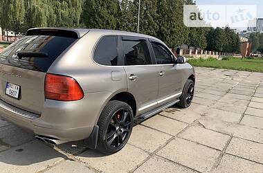 Позашляховик / Кросовер Porsche Cayenne 2003 в Львові