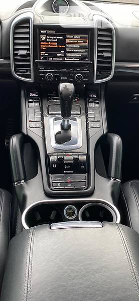 Позашляховик / Кросовер Porsche Cayenne 2013 в Кременчуці